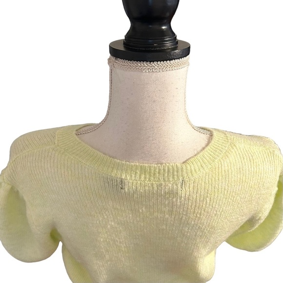 Vero Moda Sweater Short Puff Sleeve Light Green lWomen’s SZ US Medium Soft - Picture 7 of 10